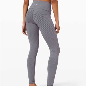 Lululemon Wunder Under 25”